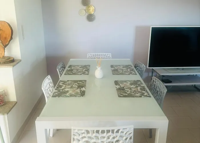 Apartmán Calme Entre Mer, Montagne Et Riviere *