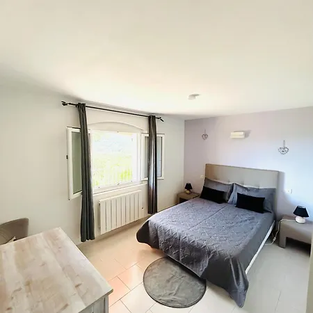 Calme Entre Mer, Montagne Et Rivière Appartement Conca